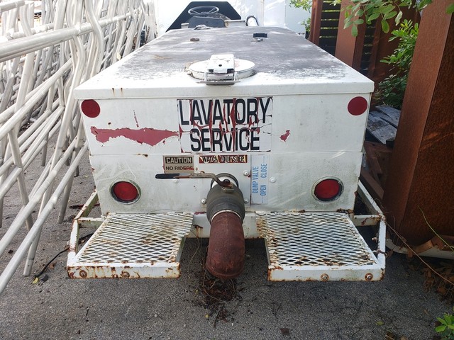 Lavatory Service Cart Par-Kan ELT-300