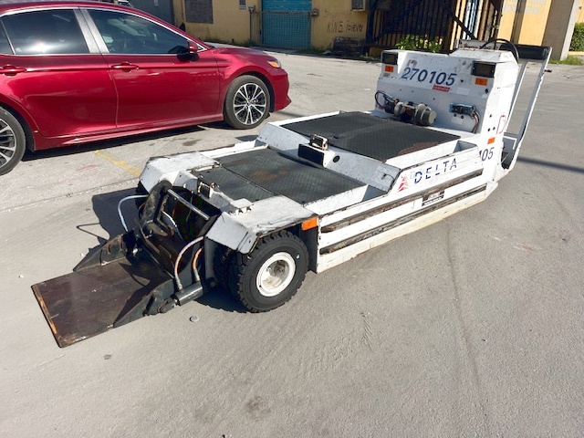 Towbarless Push Back Tractor Lektro AP8750C-AL-700