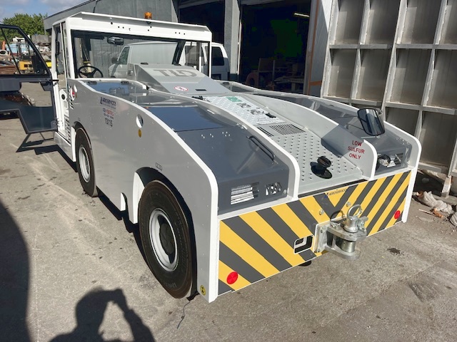 Push Back Tractor TLD TMX-150-15 Tier 4F