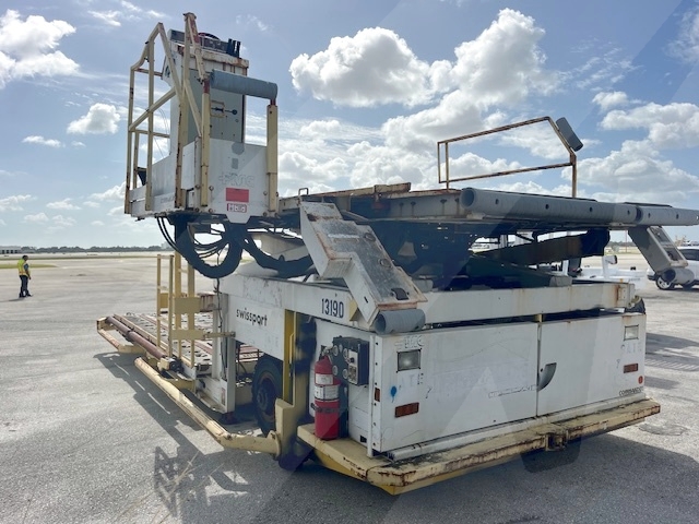 Cargo Loader FMC Commander 15