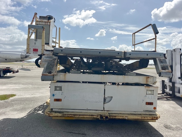 Cargo Loader FMC Commander 15