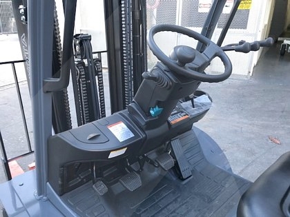 Forklift Toyota 8FGU25 Dual Fuel- 5,000 lb