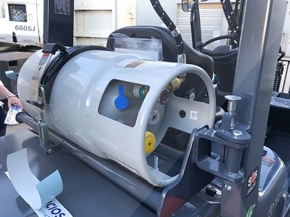 Forklift Toyota 8FGU25 Dual Fuel- 5,000 lb