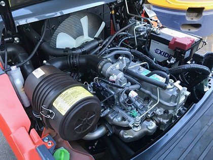 Forklift Toyota 8FGU25 Dual Fuel- 5,000 lb