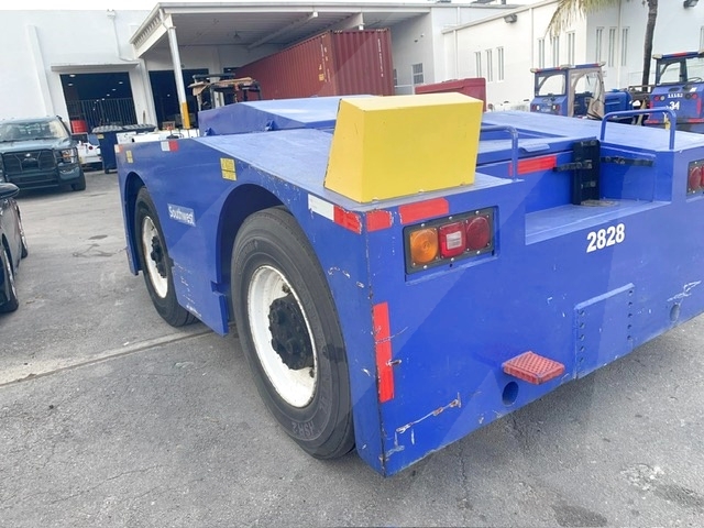 Push Back Tractor FMC B350E