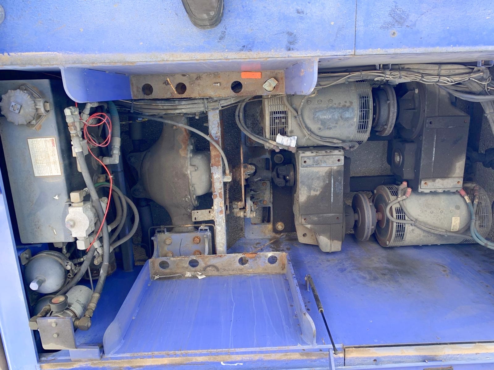 Push Back Tractor FMC B350E