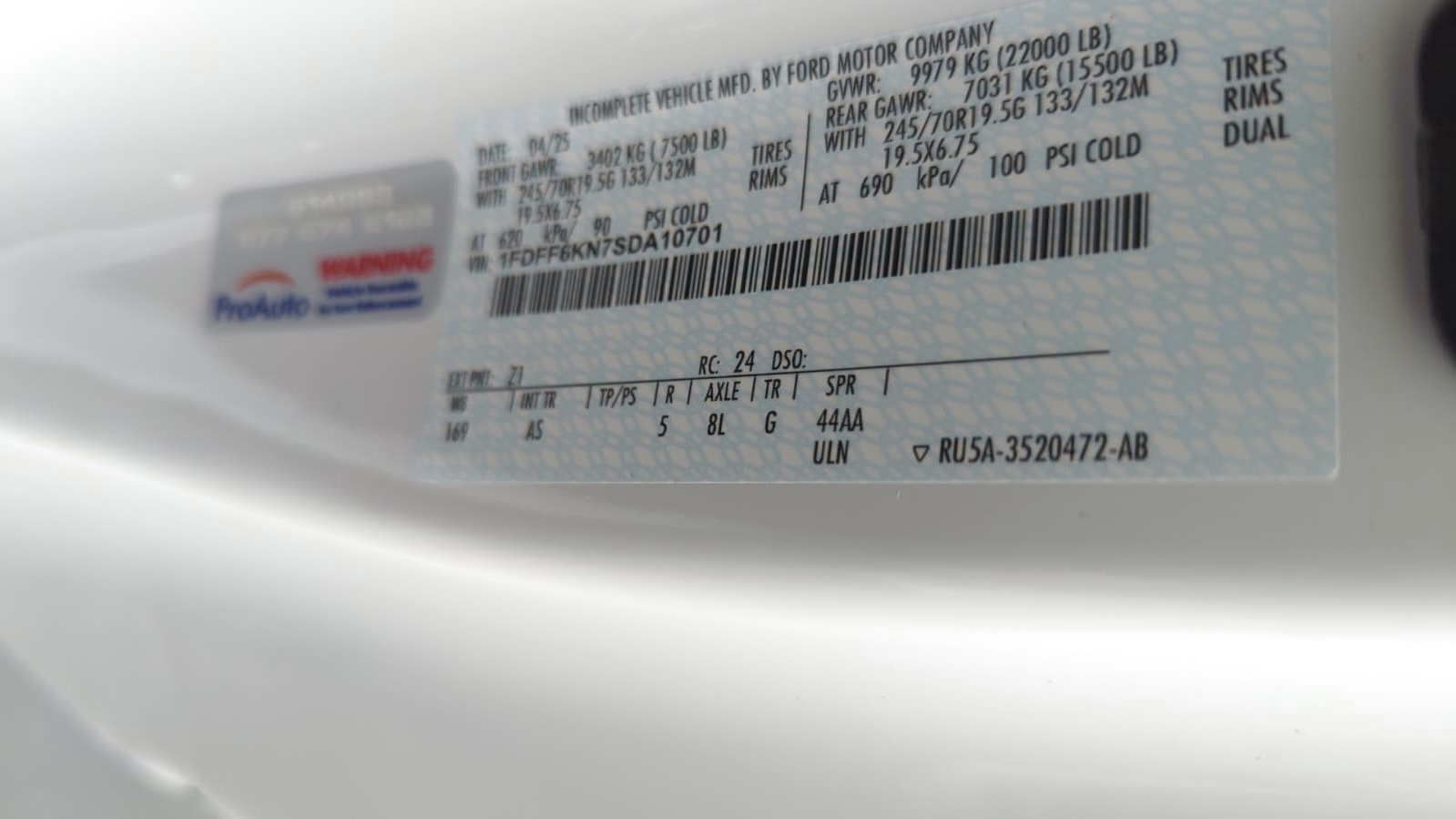 Truck Chassis Ford F-600