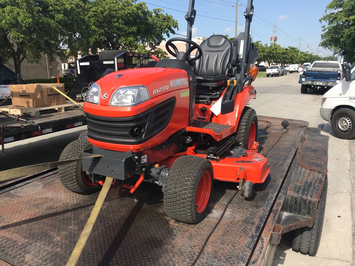 2018 Tractor Kubota-BX 2370