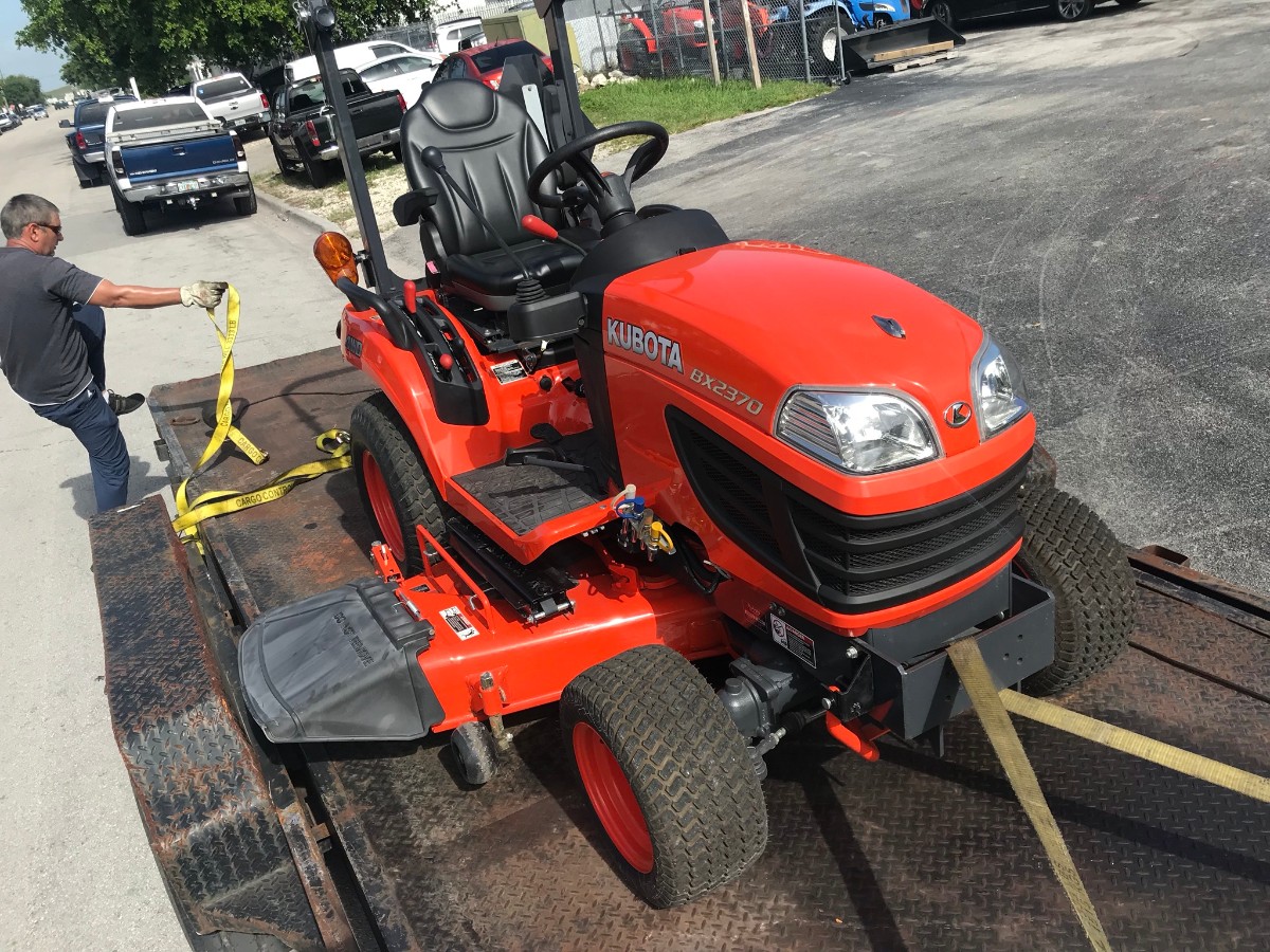 2018 Tractor Kubota-BX 2370