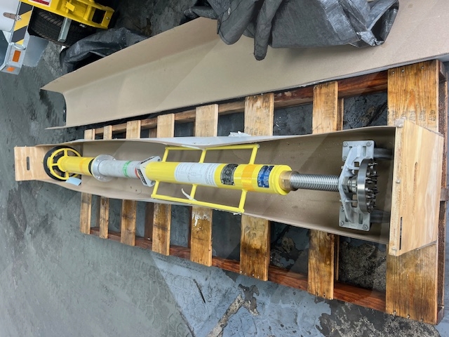 Tail Stand Support Max 8