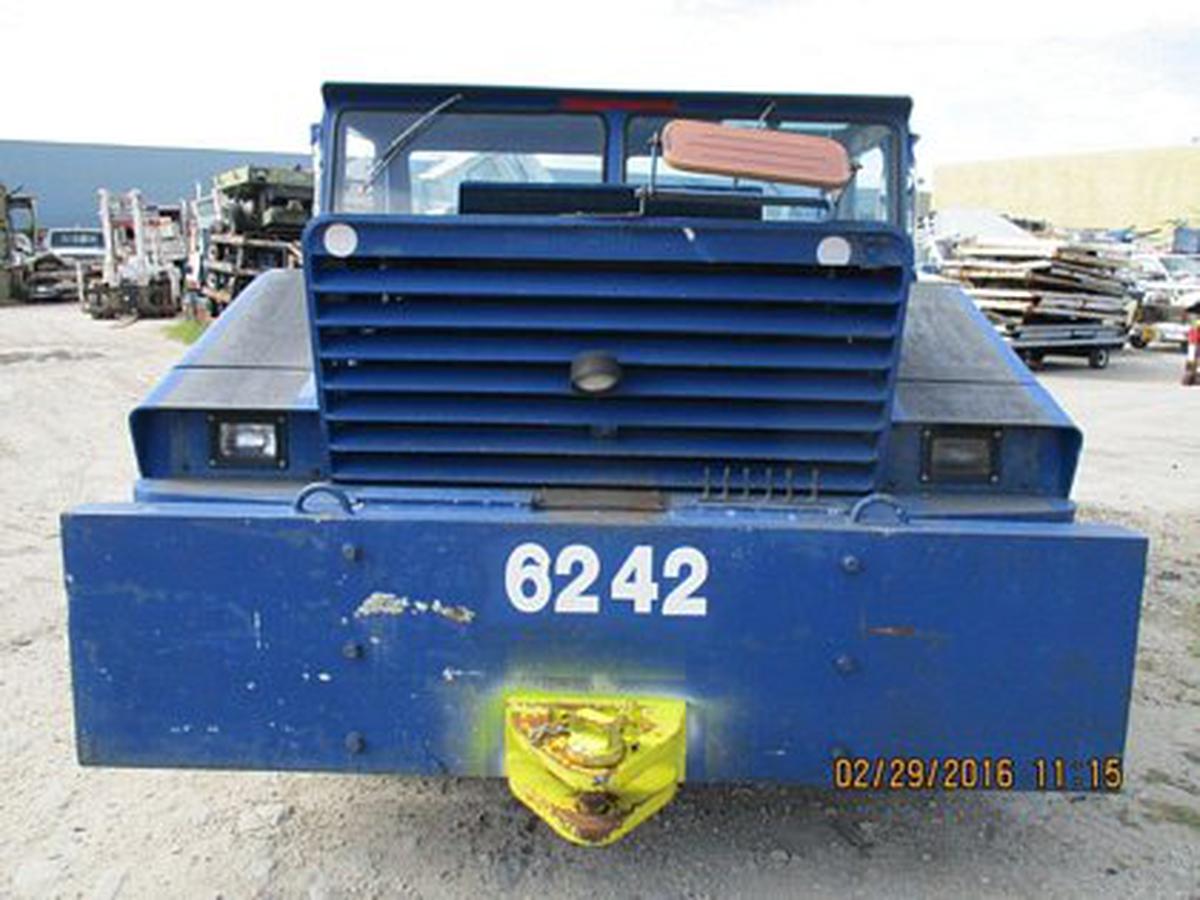 Push Back Tractor Hough-Paymover T-300