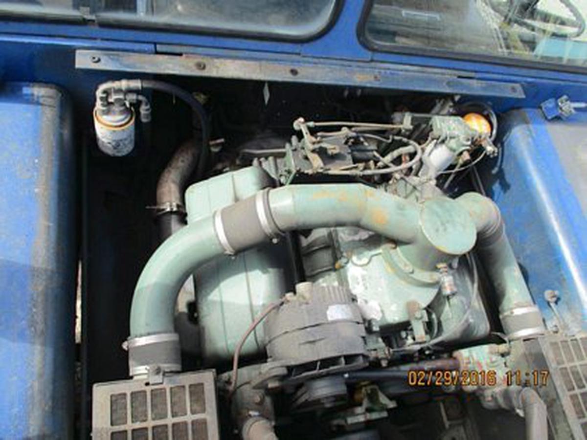 Push Back Tractor Hough-Paymover T-300