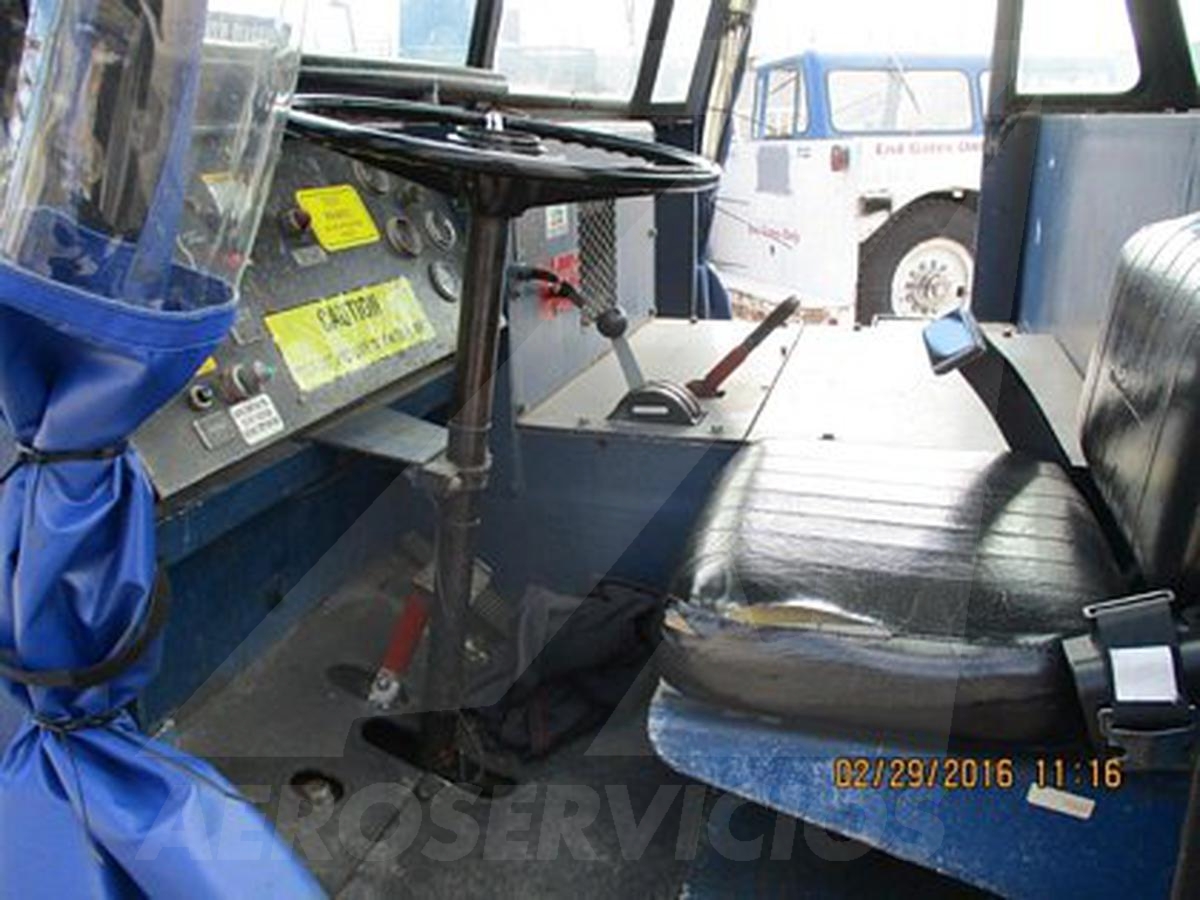 Push Back Tractor Hough-Paymover T-300