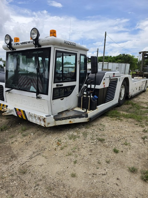 Towbarless Push Back Tractor Douglas TBL280MK6