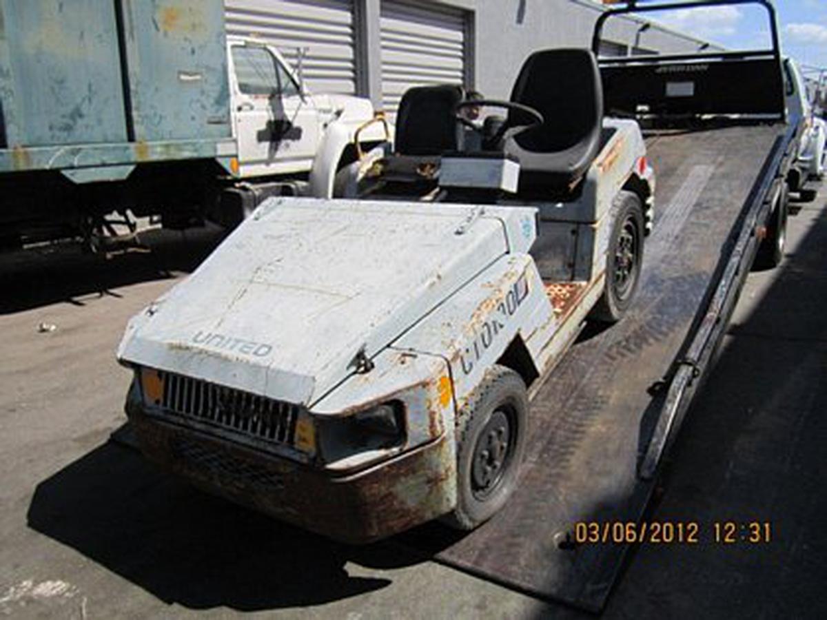 Baggage Tractor Toyota 02-TD23D