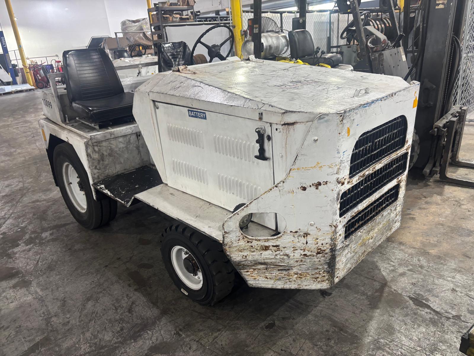 Baggage Tractor S&S BT-345