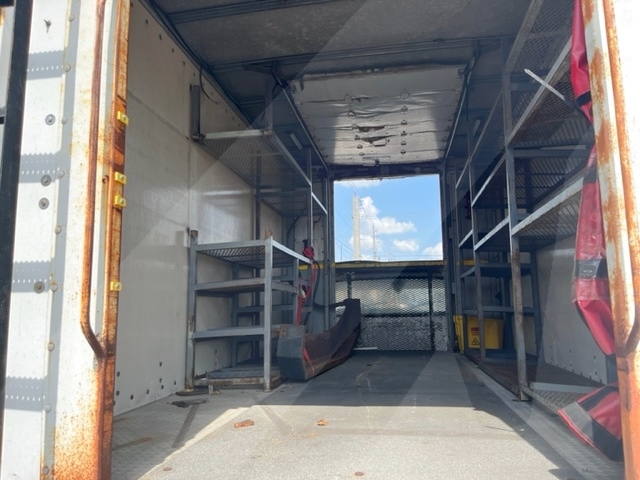 Catering Truck Ford/Hi Way F-700/ CT-14