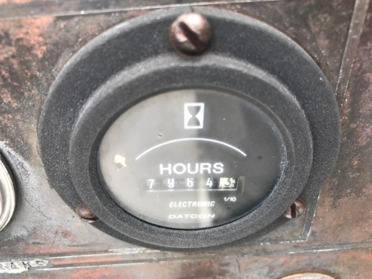 Push Back Tractor S&S GT-50