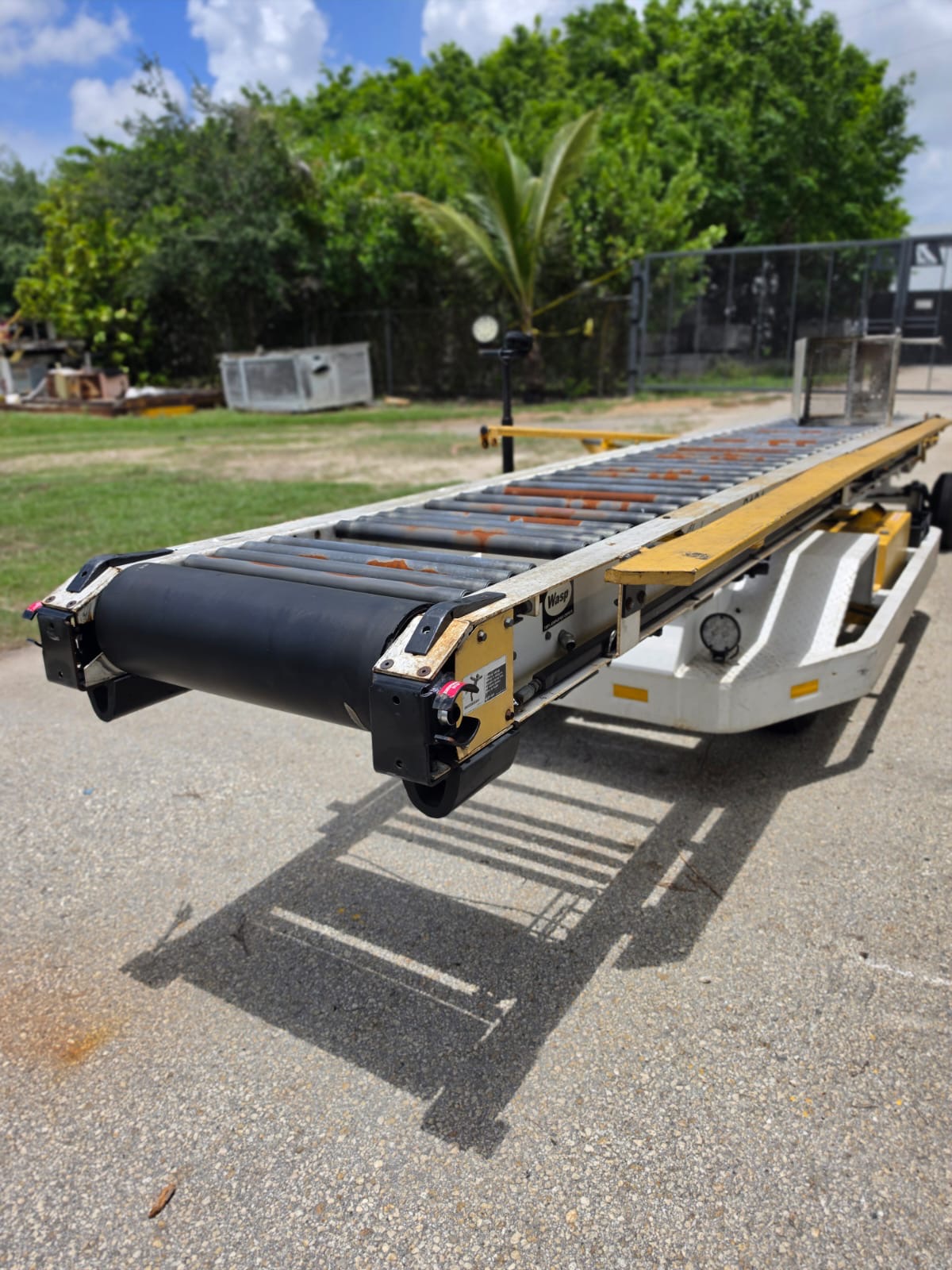 Towable Belt Loader Wasp A208428D