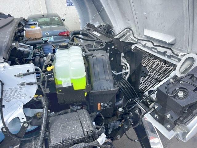 Truck Chassis Ford F-650 2025