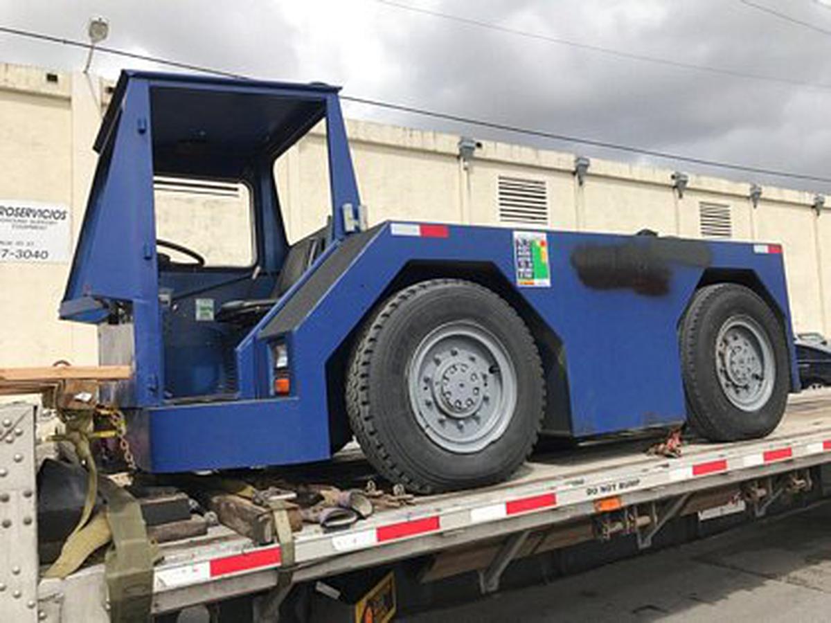 Push Back Tractor S&S GT-1628