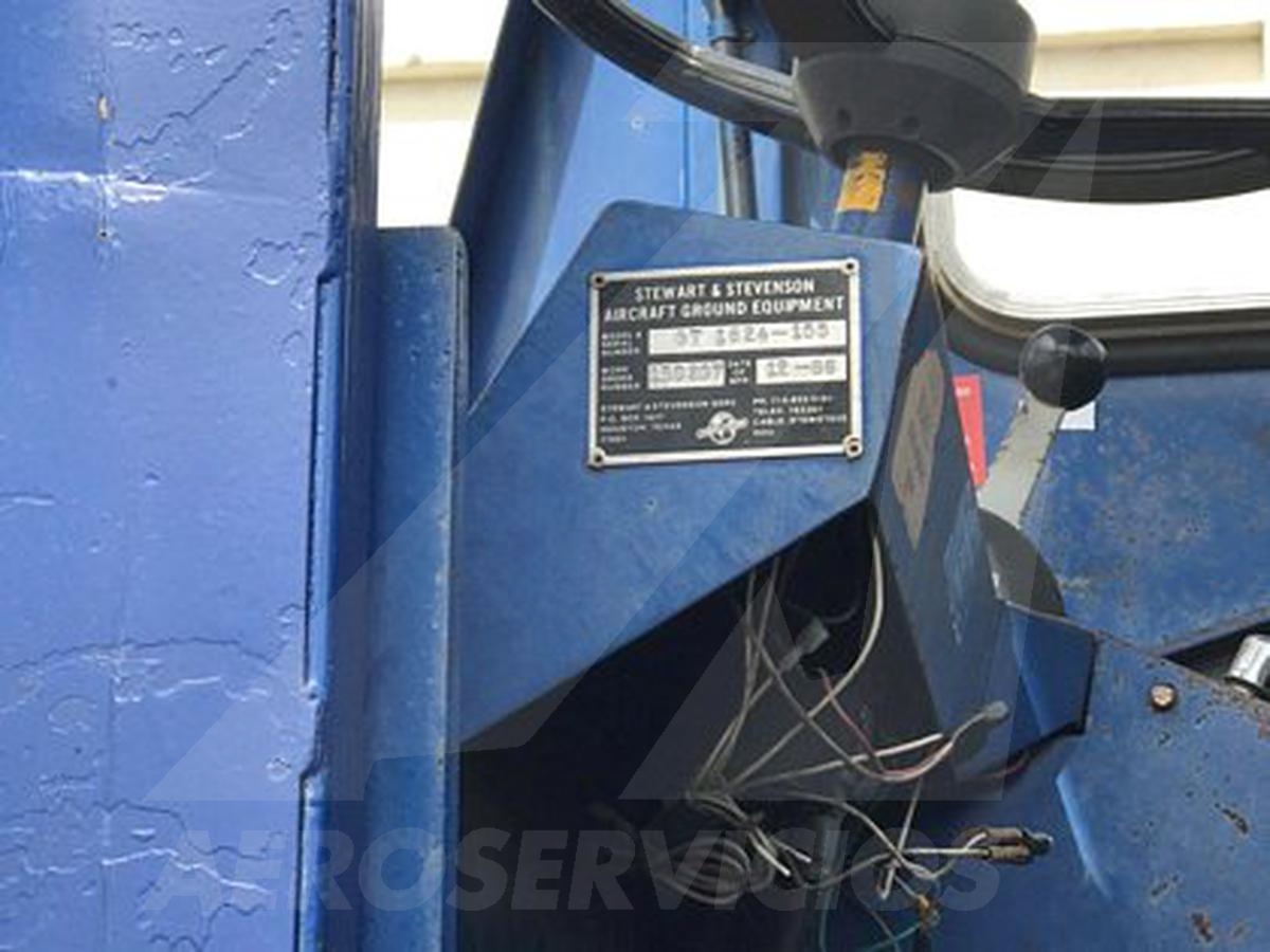 Push Back Tractor S&S GT-1628