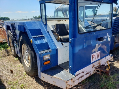 Push Back Tractor S&S GT-60