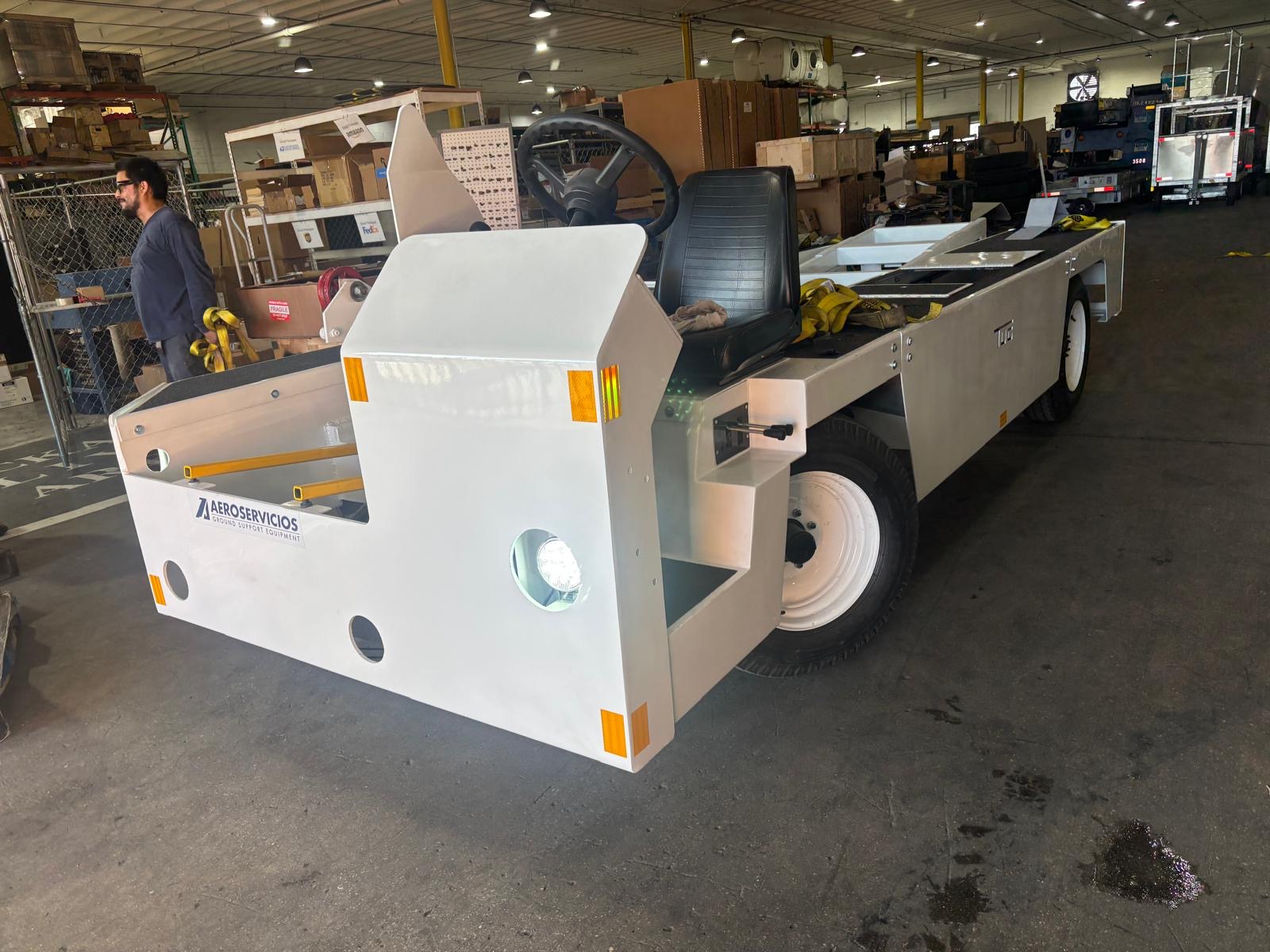 Belt Loader Tug 660