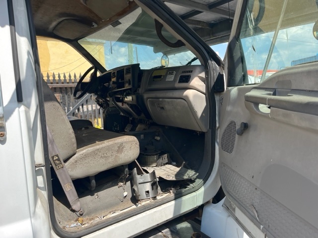 Catering Truck Ford/Hi Way F-650/ CT-14