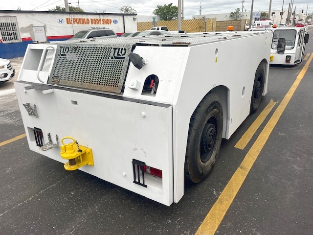 Push Back Tractor TLD TMX-400