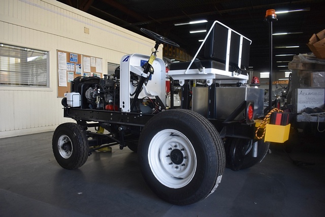 Baggage Tractor Tug MA-50 - Parts Demo