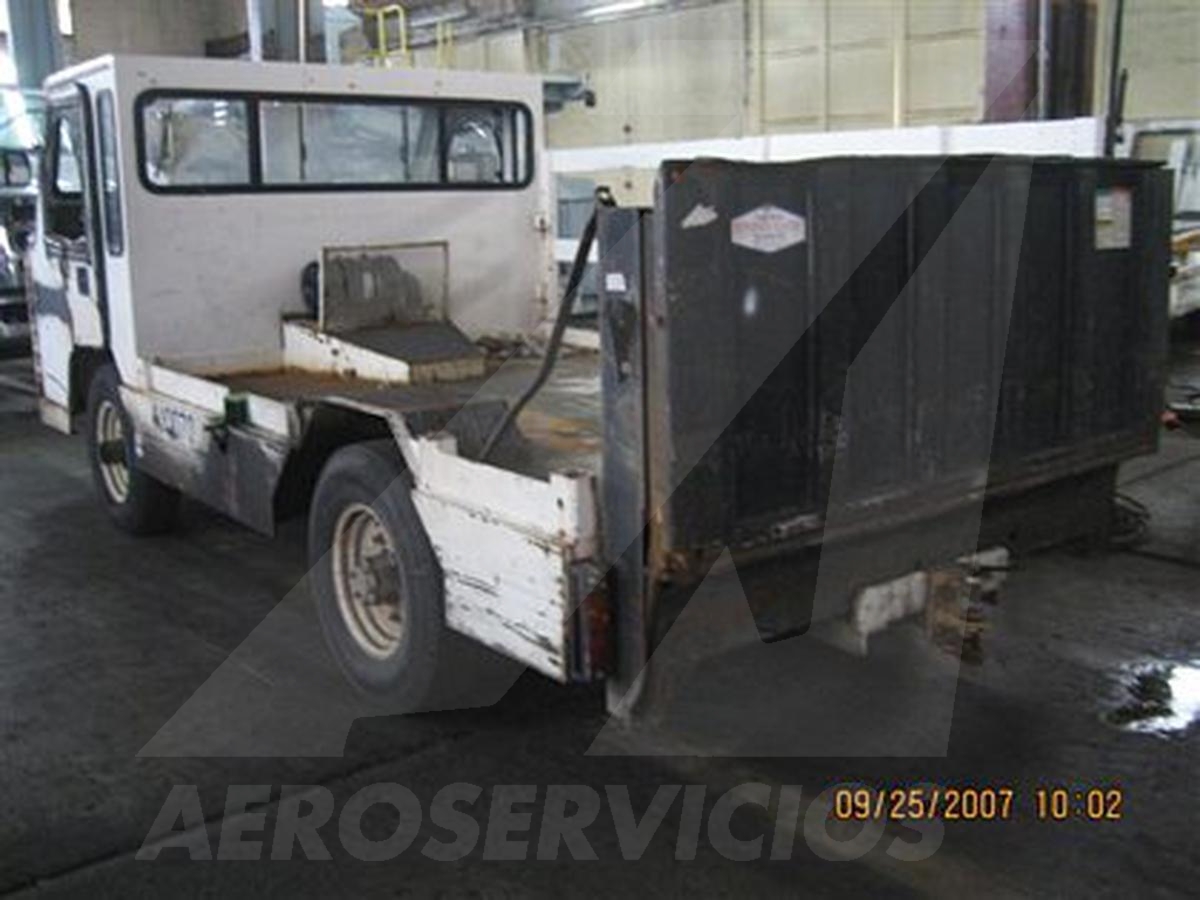 2000 Lift-A-Loft APV Flat Bed