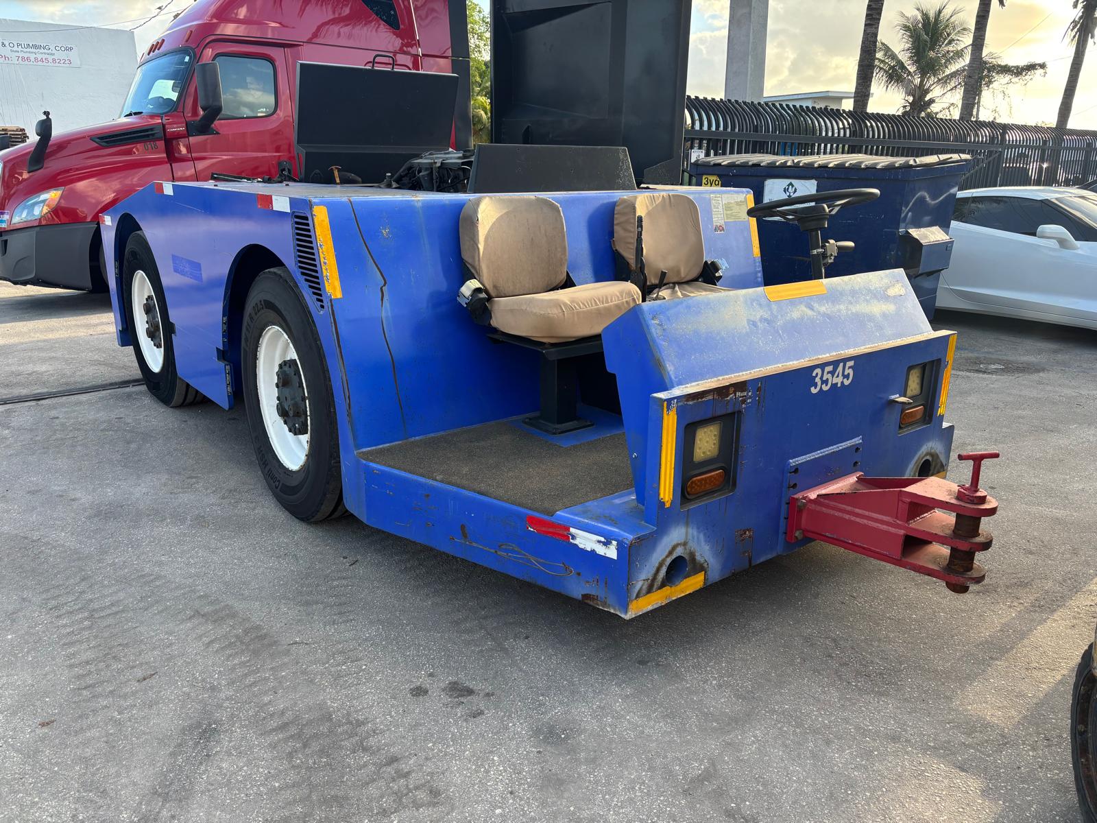 Push Back Tractor FMC B-350