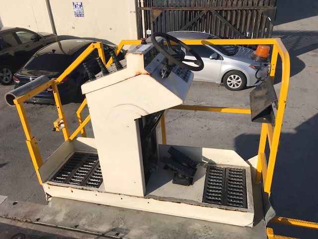 Cargo Loader FMC Commander 15 Wide