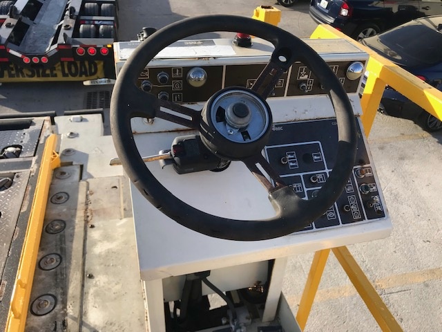 Cargo Loader FMC Commander 15 Wide