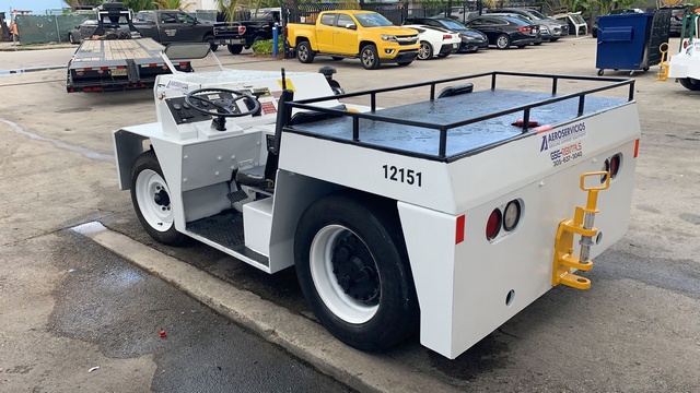 Push Back Tractor NMC/WOLLARD 140-12