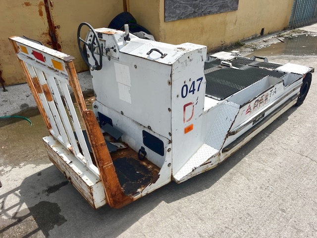 Towbarless Push Back Tractor Lektro AP8750C-AL-700