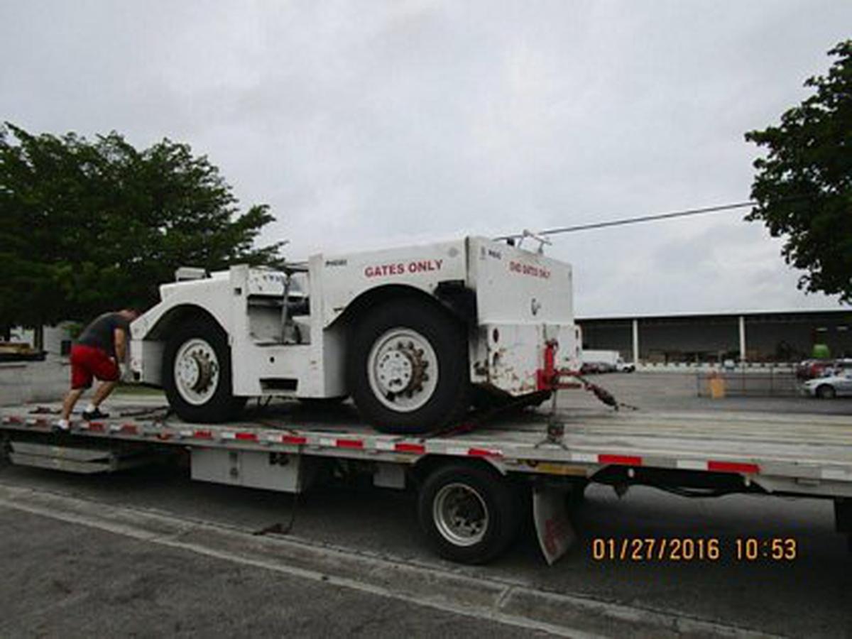 Push Back Tractor Hough-Paymover T-225 SL