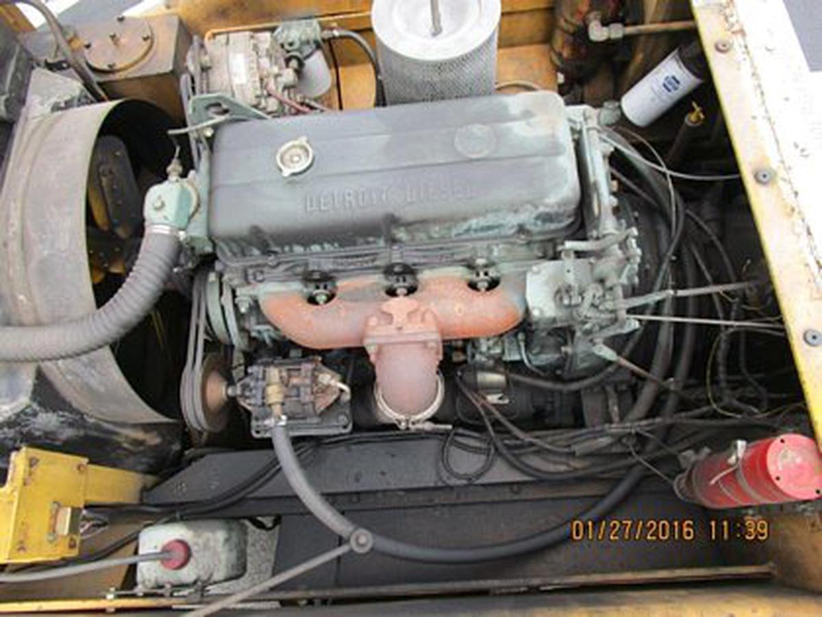 Push Back Tractor Hough-Paymover T-225 SL