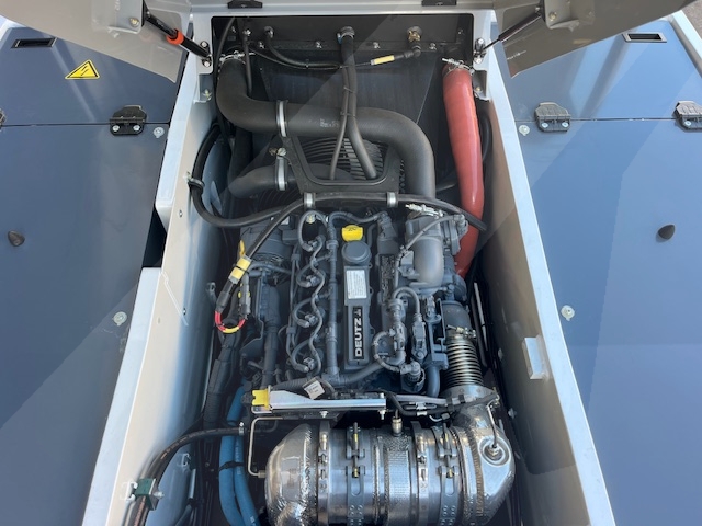 Push Back Tractor TLD TMX-150-15 Tier 4F