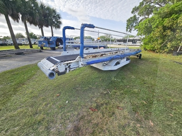 Towable Belt Loader Wasp A01771D-3650