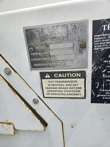 Belt Loader Tug 660E