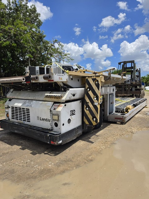 Cargo Loader TLD 828 Standard