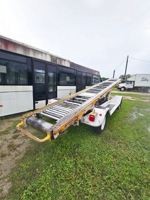 Belt Loader Wollard TC-888