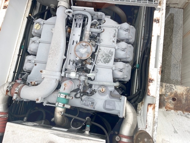 Push Back Tractor TLD TMX-650