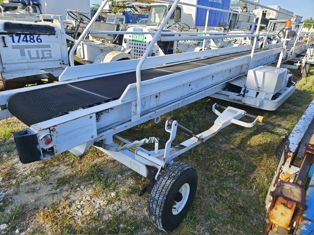 Towable Belt Loader Wasp A01771D-3650