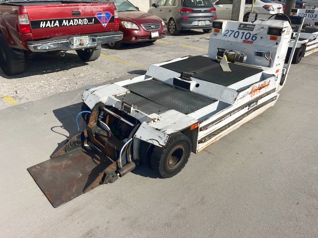 Towbarless Push Back Tractor Lektro AP8750C-AL-700