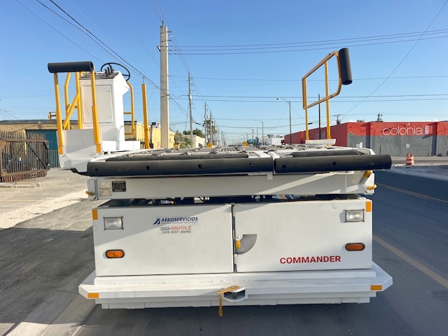 Cargo Loader FMC Commander 15 STD