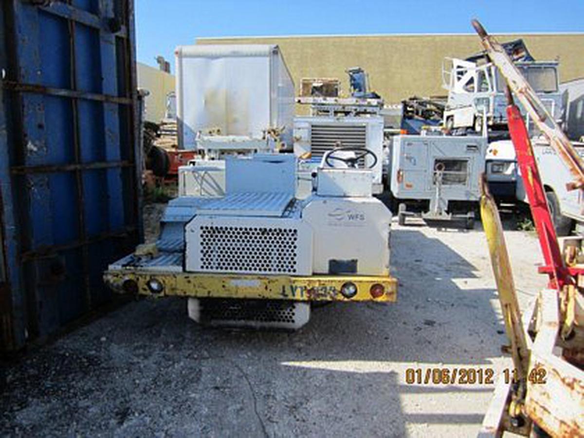 Lavatory Truck ACE 1410-5030