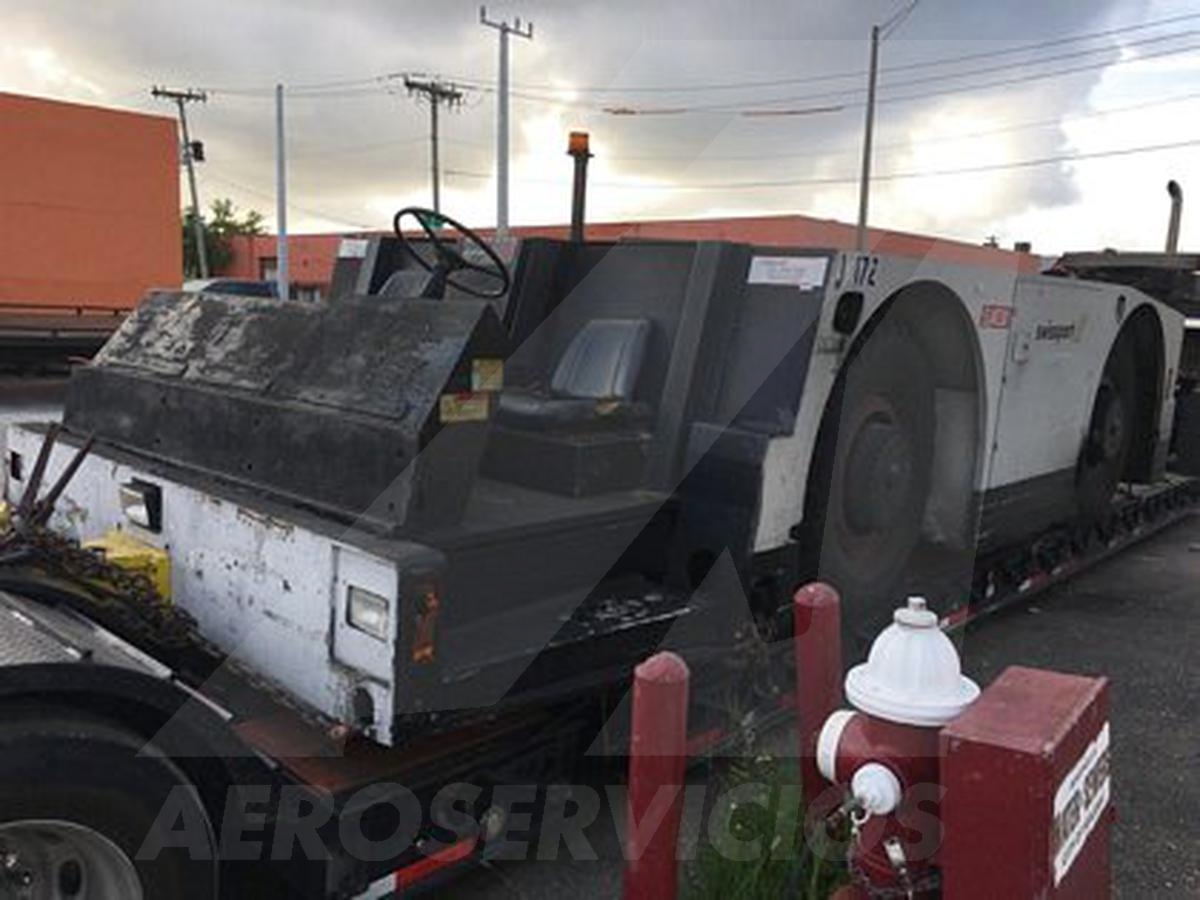 Push Back Tractor FMC B-1200